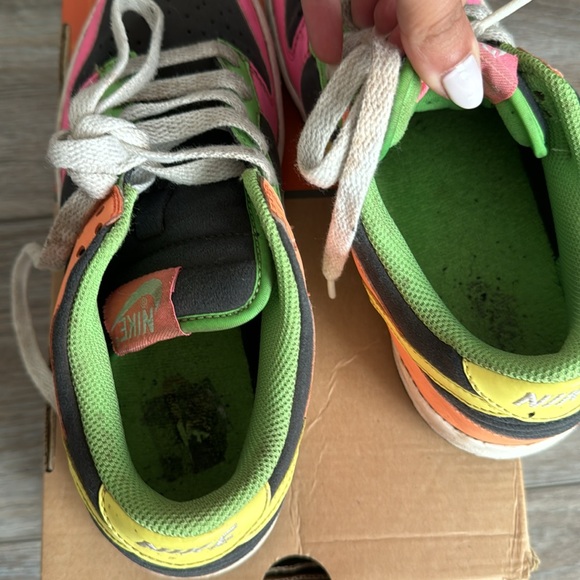 Neon nike highlighter dunks - Picture 5 of 6